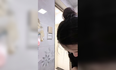 最新《瘋狂抖音》外篇之《抖音擦邊2》顏值主播各顯神通 閃現走光 刷邊尿尿熱舞 扣逼漏奶 (132)