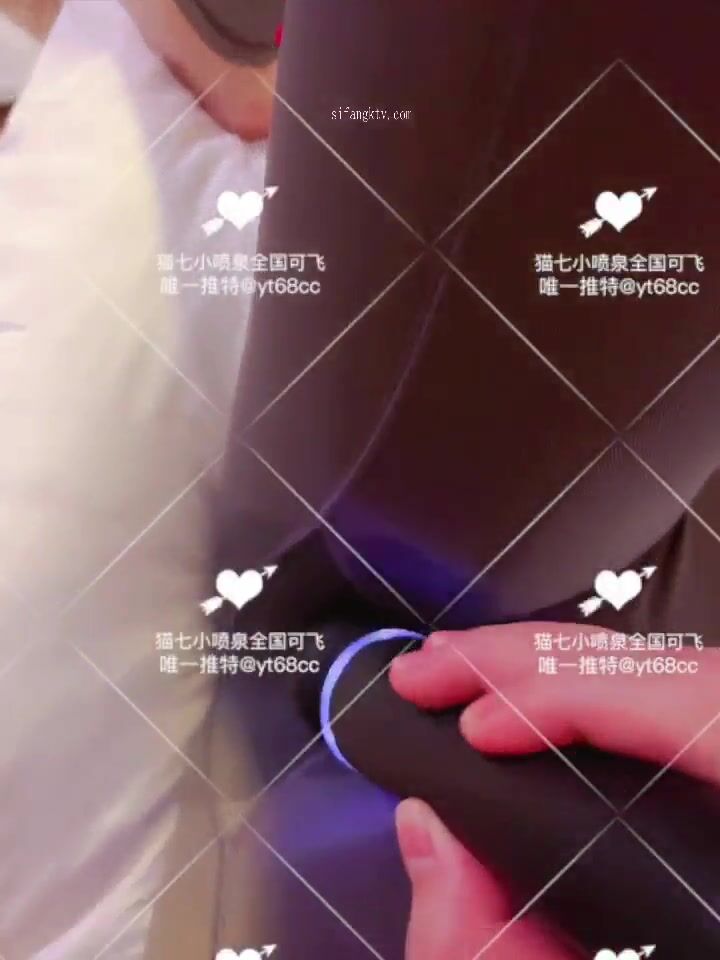 超嫩蘿莉雲集『玉紫醬+甜甜起司桃+貓七小+兔醬』極品翹乳粉穴榨乾你的精華超養眼貓七小噴泉 (15)