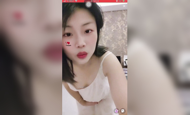 最新《瘋狂抖音》外篇之《抖音擦邊2》顏值主播各顯神通 閃現走光 刷邊尿尿熱舞 扣逼漏奶 (22)