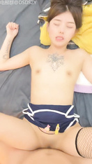 校花美女【十九歲女大】酥胸誘惑~跳蛋狂震~口交後 各種體位爆操內射 (12)