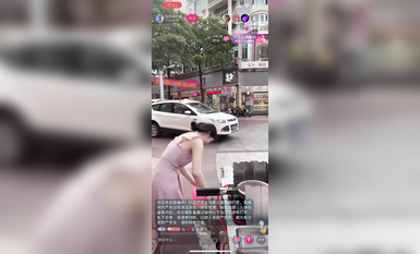 最新《瘋狂抖音》外篇之《抖音擦邊2》顏值主播各顯神通 閃現走光 刷邊尿尿熱舞 扣逼漏奶 (37)