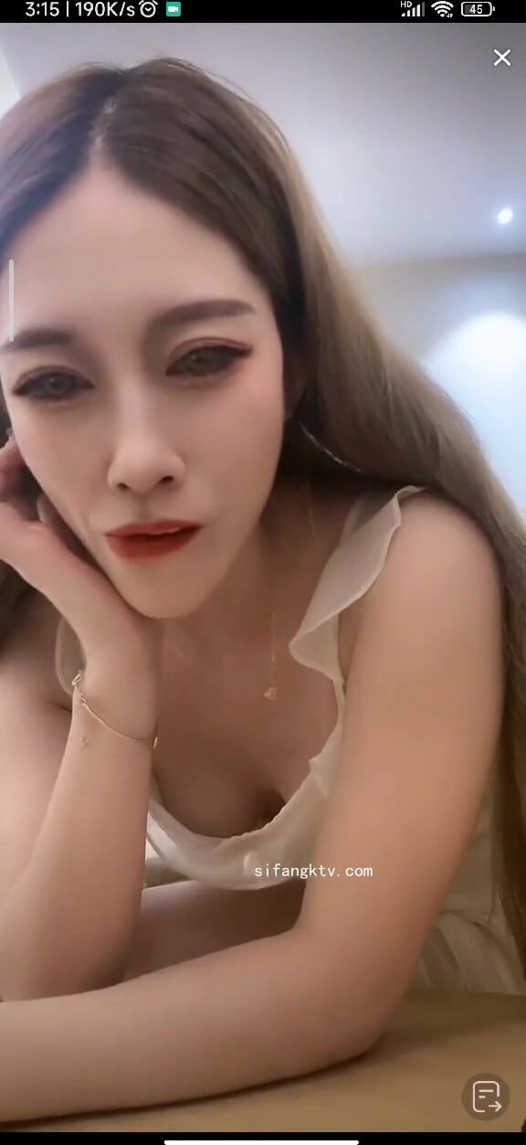 最新《瘋狂抖音》外篇之《抖音擦邊2》顏值主播各顯神通 閃現走光 刷邊尿尿熱舞 扣逼漏奶 (210)