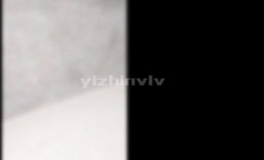 推特女神『大婊姐』特別節目群P啪啪私拍 萬眾期待衣櫃藏人 出來好幾個猛男一起操騷貨浪穴 (1)