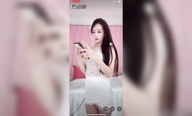 最新《瘋狂抖音》外篇之《抖音擦邊2》顏值主播各顯神通 閃現走光 刷邊尿尿熱舞 扣逼漏奶 (12)