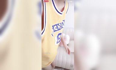 最新《瘋狂抖音》外篇之《抖音擦邊2》顏值主播各顯神通 閃現走光 刷邊尿尿熱舞 扣逼漏奶 (176)