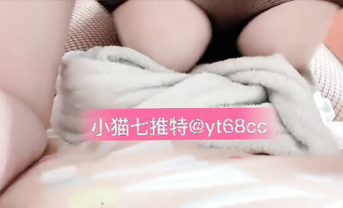 超嫩蘿莉雲集『玉紫醬+甜甜起司桃+貓七小+兔醬』極品翹乳粉穴榨乾你的精華超養眼貓七小噴泉 (16)