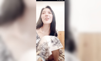 最新《瘋狂抖音》外篇之《抖音擦邊2》顏值主播各顯神通 閃現走光 刷邊尿尿熱舞 扣逼漏奶 (130)