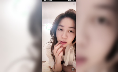 最新《瘋狂抖音》外篇之《抖音擦邊2》顏值主播各顯神通 閃現走光 刷邊尿尿熱舞 扣逼漏奶 (99)