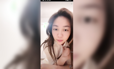 最新《瘋狂抖音》外篇之《抖音擦邊2》顏值主播各顯神通 閃現走光 刷邊尿尿熱舞 扣逼漏奶 (99)