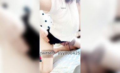 推特巨乳網紅『芙烈亞』大尺度露出私拍 各種場所露出 商場街道 全裸爬樓道 (7)