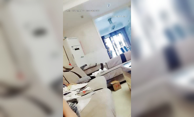 抖音十幾萬粉絲的網紅【周導選新人】還欠28萬高利貸戶外篇 (4)