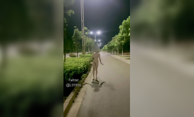 五個極品身材蘿莉反差露出萌妹 公路啪啪 戶外野戰 餐廳露出 絕版資源 極品反差【李淑怡】公路啪啪 公園露出 餐廳 (29)