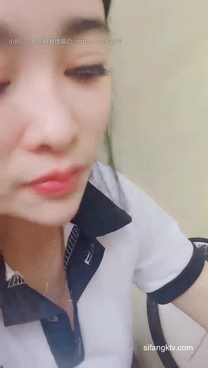 抖音十幾萬粉絲的網紅【周導選新人】還欠28萬高利貸戶外篇 (5)