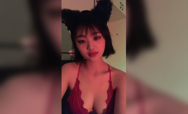 女神！奶子超級大~【聲音超甜】尺度突破！終於漏B了~狂擼~ (3)