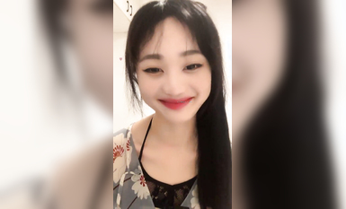 女神！奶子超級大~【聲音超甜】尺度突破！終於漏B了~狂擼~ (1)