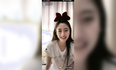 最新《瘋狂抖音》外篇之『三亞美女2』極品三亞外圍美女大秀身材 作死大尺度 摳B揉乳擠奶 (107)