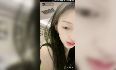 最新《瘋狂抖音》外篇之『三亞美女2』極品三亞外圍美女大秀身材 作死大尺度 摳B揉乳擠奶 (133)