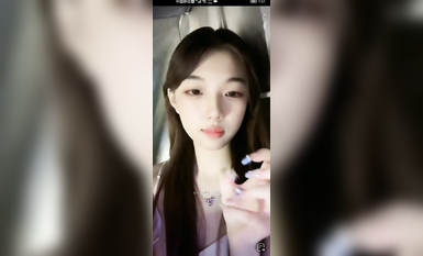 最新《瘋狂抖音》外篇之《抖音擦邊4》顏值主播各顯神通 閃現走光 刷邊瘋狂作死 扣逼漏奶 (297)