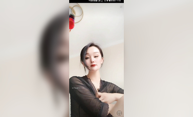 最新《瘋狂抖音》外篇之《抖音擦邊4》顏值主播各顯神通 閃現走光 刷邊瘋狂作死 扣逼漏奶 (304)