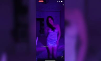 最新《瘋狂抖音》外篇之《抖音擦邊4》顏值主播各顯神通 閃現走光 刷邊瘋狂作死 扣逼漏奶 (123)