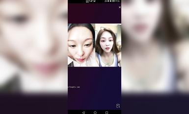 最新《瘋狂抖音》外篇之《抖音擦邊4》顏值主播各顯神通 閃現走光 刷邊瘋狂作死 扣逼漏奶 (63)