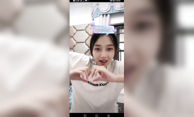 最新《瘋狂抖音》外篇之《抖音擦邊4》顏值主播各顯神通 閃現走光 刷邊瘋狂作死 扣逼漏奶 (232)