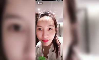 最新《瘋狂抖音》外篇之《抖音擦邊4》顏值主播各顯神通 閃現走光 刷邊瘋狂作死 扣逼漏奶 (38)