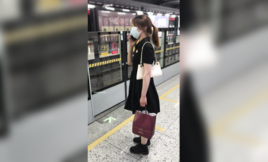 稀缺學姐專場 專業抄底靚麗制服學姐珍藏版 貼著美女屁股抄 有燈光加持畫質特好 超清4K原版 (15)