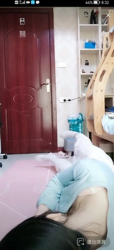 最新《瘋狂抖音》外篇之『三亞美女2』極品三亞外圍美女大秀身材 作死大尺度 摳B揉乳擠奶 (56)