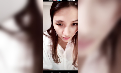 最新《瘋狂抖音》外篇之《抖音擦邊4》顏值主播各顯神通 閃現走光 刷邊瘋狂作死 扣逼漏奶 (86)