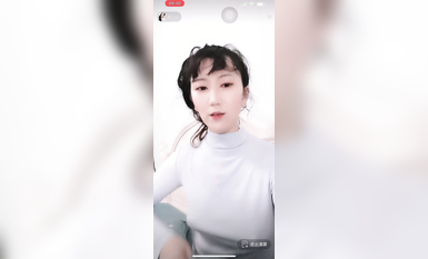 最新《瘋狂抖音》外篇之『三亞美女2』極品三亞外圍美女大秀身材 作死大尺度 摳B揉乳擠奶 (100)