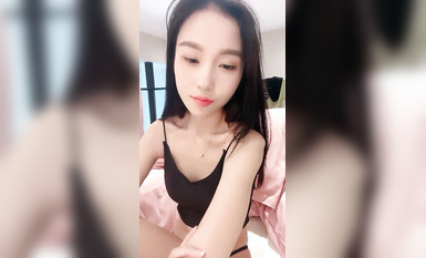 重磅核彈！高人氣女神~20小時~【小悅悅】裸舞~啪啪~噴水~~ (17)