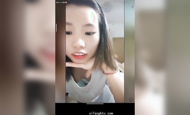 最新《瘋狂抖音》外篇之《抖音擦邊4》顏值主播各顯神通 閃現走光 刷邊瘋狂作死 扣逼漏奶 (94)