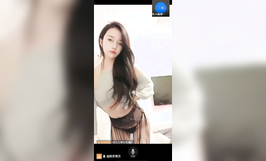 最新《瘋狂抖音》外篇之《抖音擦邊4》顏值主播各顯神通 閃現走光 刷邊瘋狂作死 扣逼漏奶 (200)