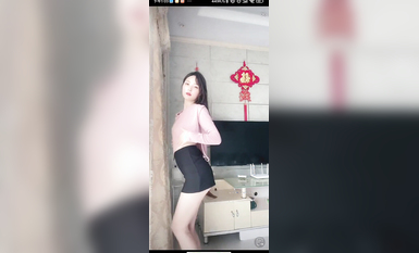 最新《瘋狂抖音》外篇之《抖音擦邊4》顏值主播各顯神通 閃現走光 刷邊瘋狂作死 扣逼漏奶 (149)