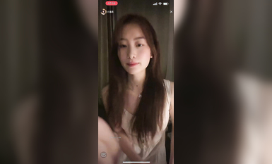 最新《瘋狂抖音》外篇之《抖音擦邊4》顏值主播各顯神通 閃現走光 刷邊瘋狂作死 扣逼漏奶 (272)