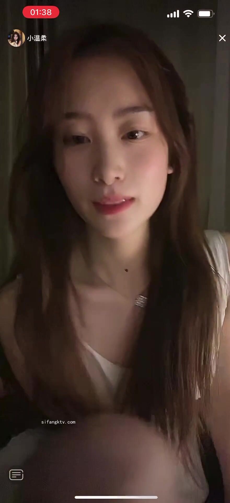 最新《瘋狂抖音》外篇之《抖音擦邊4》顏值主播各顯神通 閃現走光 刷邊瘋狂作死 扣逼漏奶 (272)