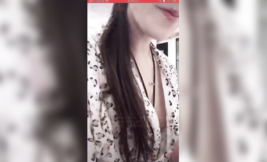 最新《瘋狂抖音》外篇之『三亞美女2』極品三亞外圍美女大秀身材 作死大尺度 摳B揉乳擠奶 (88)