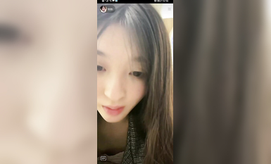 最新《瘋狂抖音》外篇之『三亞美女2』極品三亞外圍美女大秀身材 作死大尺度 摳B揉乳擠奶 (60)