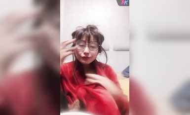 最新《瘋狂抖音》外篇之『三亞美女2』極品三亞外圍美女大秀身材 作死大尺度 摳B揉乳擠奶 (167)