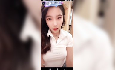 最新《瘋狂抖音》外篇之《抖音擦邊4》顏值主播各顯神通 閃現走光 刷邊瘋狂作死 扣逼漏奶 (160)