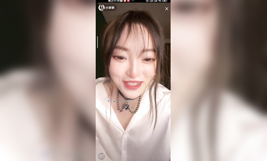 最新《瘋狂抖音》外篇之《抖音擦邊4》顏值主播各顯神通 閃現走光 刷邊瘋狂作死 扣逼漏奶 (161)