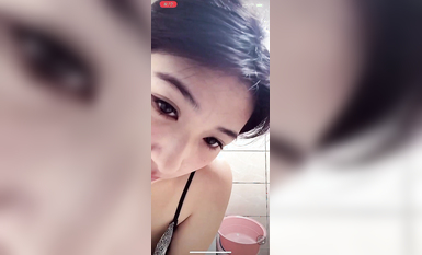 最新《瘋狂抖音》外篇之《抖音擦邊4》顏值主播各顯神通 閃現走光 刷邊瘋狂作死 扣逼漏奶 (4)