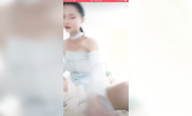 最新《瘋狂抖音》外篇之《抖音擦邊4》顏值主播各顯神通 閃現走光 刷邊瘋狂作死 扣逼漏奶 (292)