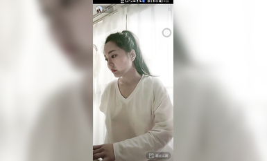 最新《瘋狂抖音》外篇之『三亞美女2』極品三亞外圍美女大秀身材 作死大尺度 摳B揉乳擠奶 (139)