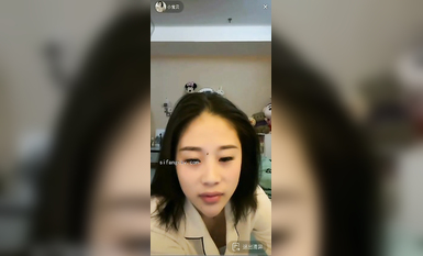 最新《瘋狂抖音》外篇之《抖音擦邊4》顏值主播各顯神通 閃現走光 刷邊瘋狂作死 扣逼漏奶 (100)