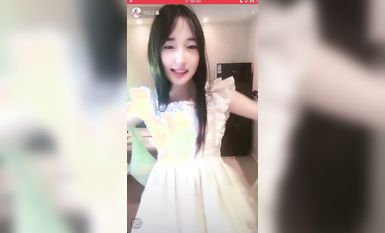 最新《瘋狂抖音》外篇之《抖音擦邊4》顏值主播各顯神通 閃現走光 刷邊瘋狂作死 扣逼漏奶 (165)