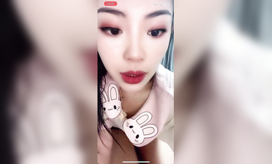 最新《瘋狂抖音》外篇之《抖音擦邊4》顏值主播各顯神通 閃現走光 刷邊瘋狂作死 扣逼漏奶 (307)