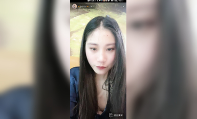 最新《瘋狂抖音》外篇之『三亞美女2』極品三亞外圍美女大秀身材 作死大尺度 摳B揉乳擠奶 (142)