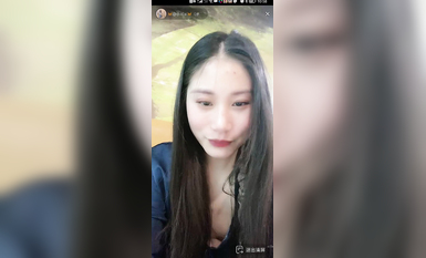 最新《瘋狂抖音》外篇之『三亞美女2』極品三亞外圍美女大秀身材 作死大尺度 摳B揉乳擠奶 (142)